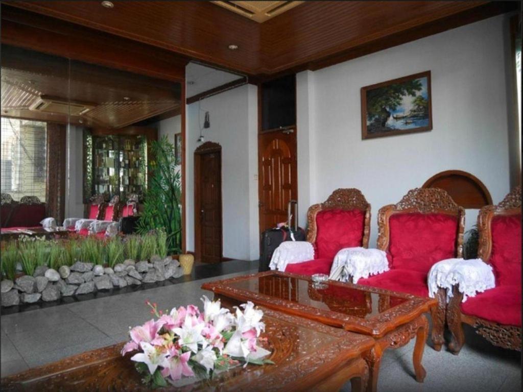 Excel Palace Hotel Yangon Extérieur photo